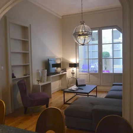 Cheverus Apartment *