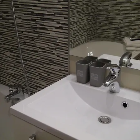 Cheverus Apartament *